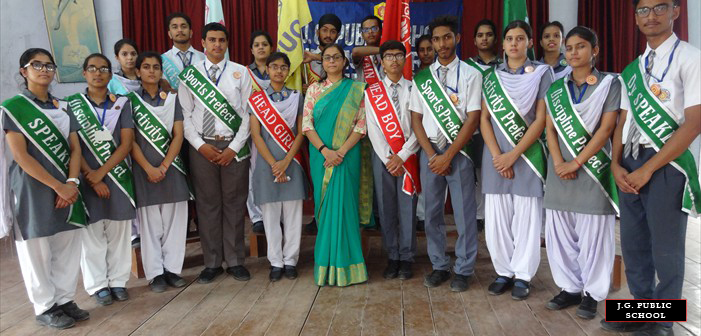 INVESTITURE CEREMONY PHOTO